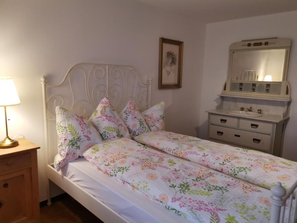 Chasa Sassalba Bed and Breakfast Lu Eksteriør billede